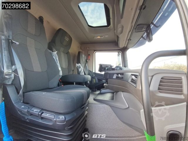 Garbage truck DAF XD 340 6X2 FAN Day Cab - Olympus Hecklader 21W -