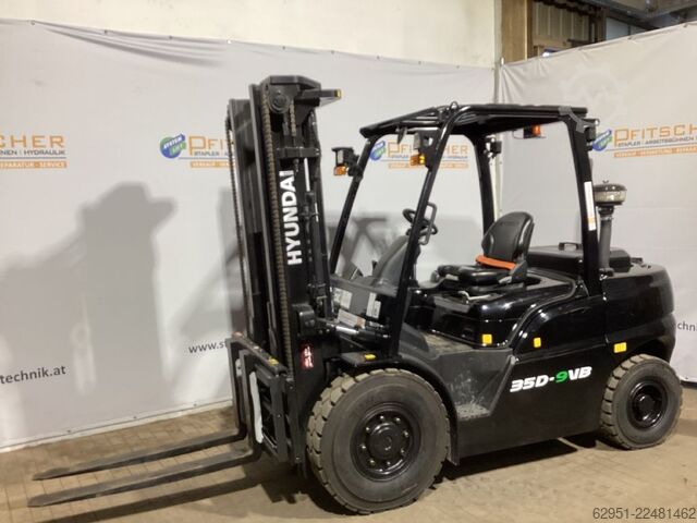 Diesel Forklift Hyundai 35D-9VB