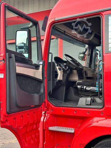Volumen SZM MAN TGX 18.420 4x2 LL Low-Liner Retarder LDW AEBS