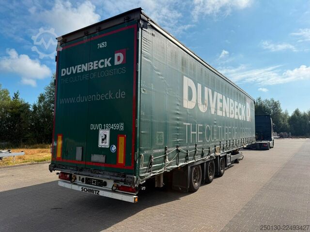 Auflieger mit Pritsche & Plane SCHMITZ CARGOBULL SCB*S3T MegaTrailer Curtainsider Edscha