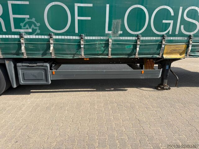 Auflieger mit Pritsche & Plane SCHMITZ CARGOBULL SCB*S3T MegaTrailer Curtainsider Edscha