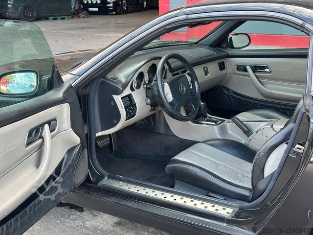 Van MERCEDES-BENZ SLK 230 KOMPRESSOR AUTO LEDER SHZ