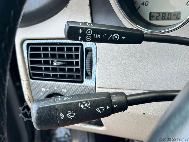 Van MERCEDES-BENZ SLK 230 KOMPRESSOR AUTO LEDER SHZ