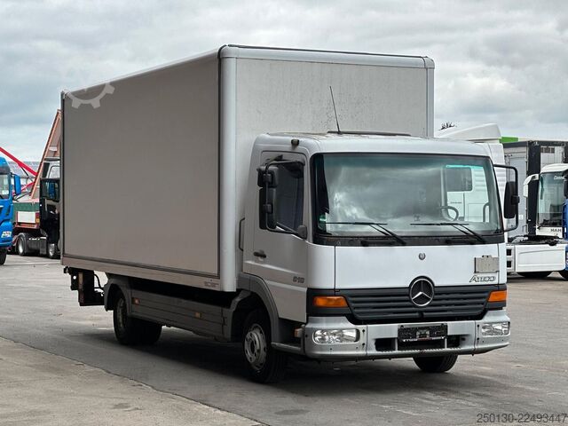 Transporter mit Koffer MERCEDES-BENZ Atego 818 4x2 BB Spier Koffer & Palfinger LBW