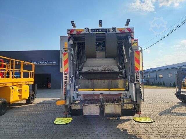Garbage truck Renault D26 Wide FAUN