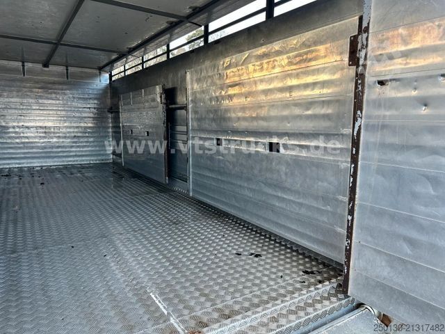 Cattle truck DAF LF 280 4x2 BL 1.Stock Viehwagen ACC LDW CAM