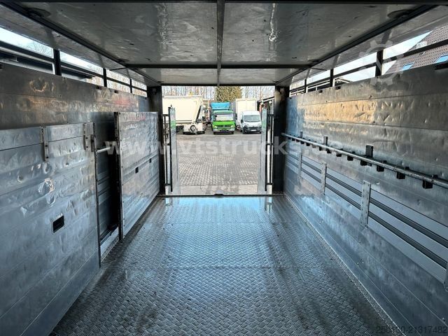 Cattle truck DAF LF 280 4x2 BL 1.Stock Viehwagen ACC LDW CAM