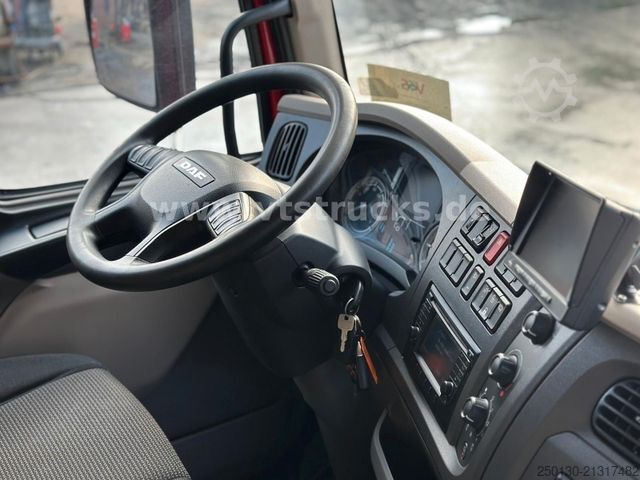 Cattle truck DAF LF 280 4x2 BL 1.Stock Viehwagen ACC LDW CAM