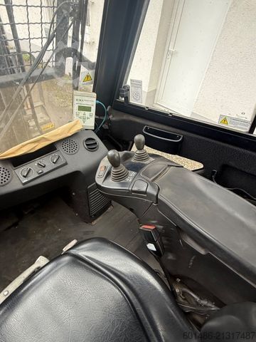 Front loader forklift LINDE H40 D mit Bellengreifer , klima