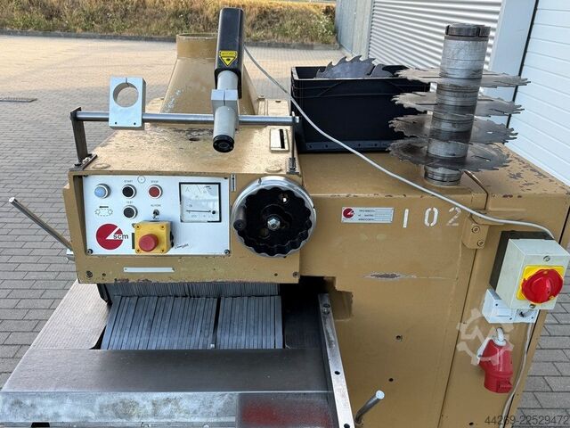 SCM M3 Multi-blade Saw SCM M3