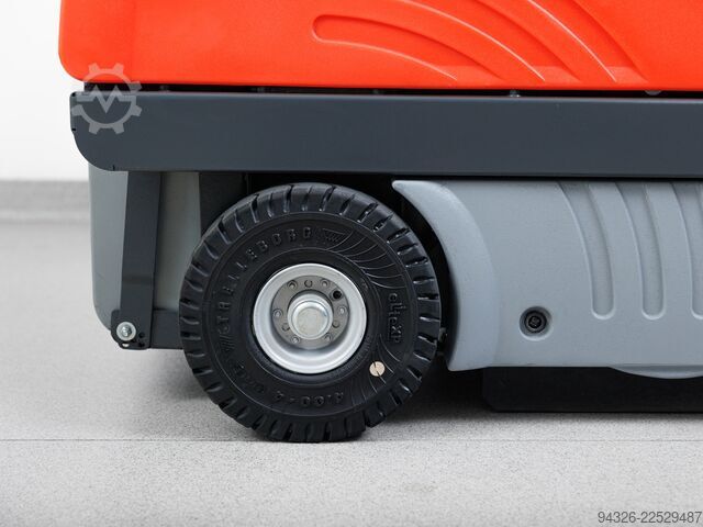 Hako Jonas 980 V Sweeper Benzin Hako Jonas 980 V Benzin - 425h - 7200m²/h