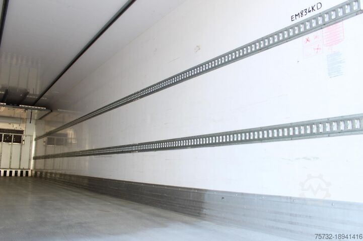 Semitrailer Lamberet TK SLXi 200  Aluboden Palleten-Kasten TW FRC 26