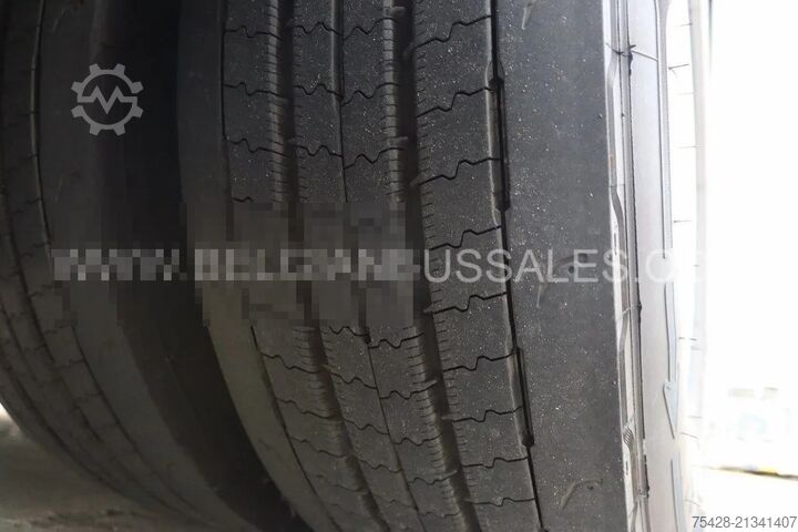 Motor coach MAN Lion's Coach L R10 / 13.1m / USB / Full option