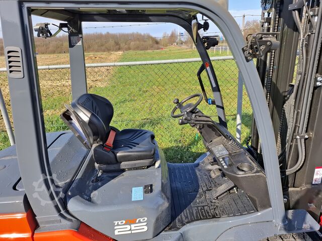 Diesel-Gabelstapler Toyota Tonero 52-8 FDF 25 | 2023