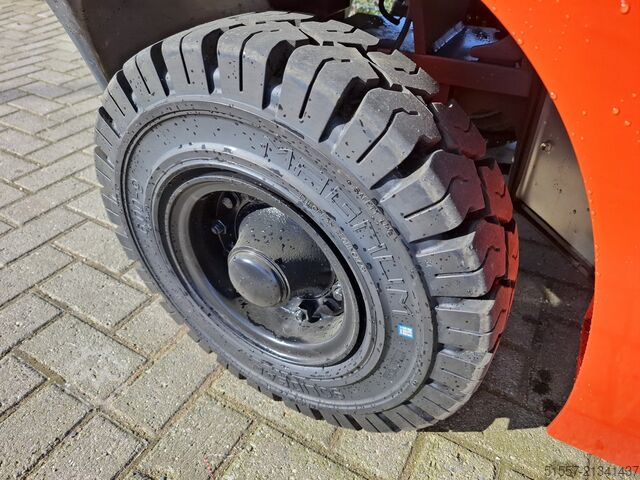 Diesel-Gabelstapler Toyota Tonero 52-8 FDF 25 | 2023