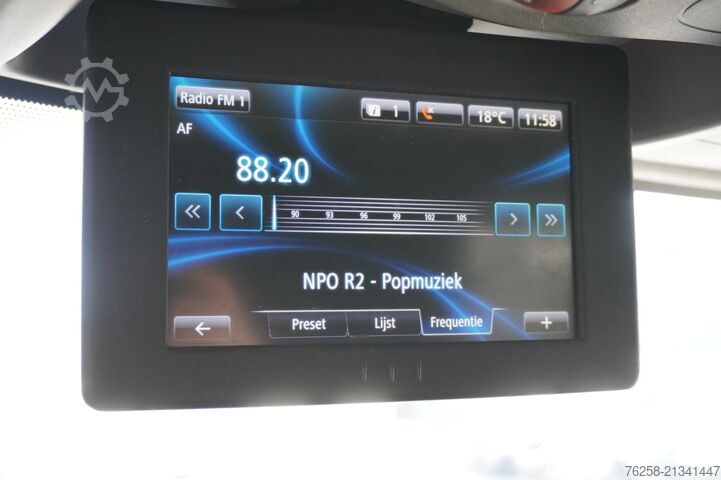 Delivery van Renault Master 2.3 dCi 130PK L2H2 - EURO 6 - Airco - Na...