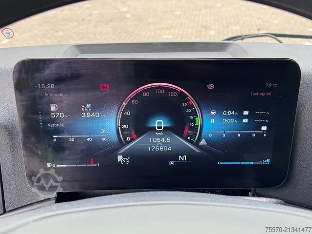 Standard-SZM Mercedes-Benz Actros 1836 4X2 2023 175.804km