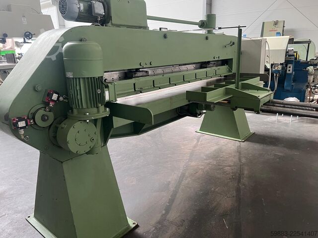 Veneer cutter Kuper Hymmen AS 220