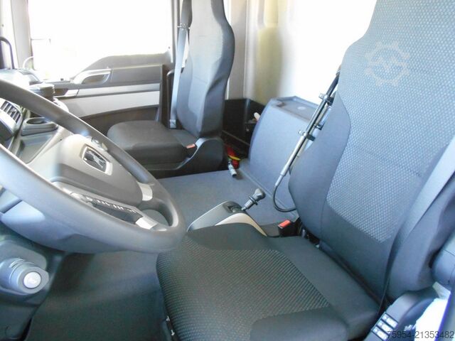 Garbage truck MAN TGS 26.330 6x2-2 BL / Faun Variopress