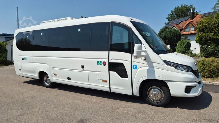 Minibus IVECO 2x Daily 70 Lagerfahrzeug Ferqui Sunrise 2,5 m B