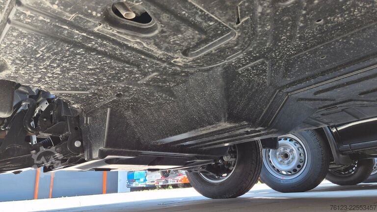 High top van MERCEDES-BENZ Sprinter III Kasten  519 CDI RWD 4x 4 Allrad