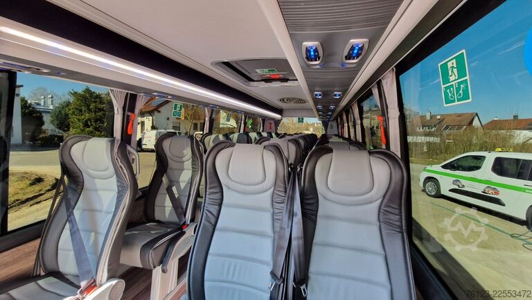 Minibus MERCEDES-BENZ 519 Sunset S 4 Ferqui Chasis 907 Vorlauffahrzeug