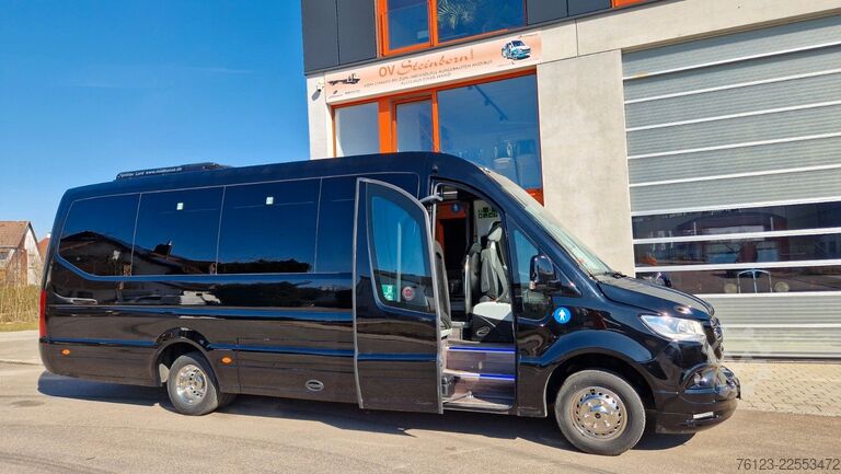 Minibus MERCEDES-BENZ 519 Sunset S 4 Ferqui Chasis 907 Vorlauffahrzeug