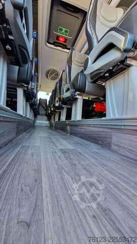 Minibus MERCEDES-BENZ 519 Sunset S 4 Ferqui Chasis 907 Vorlauffahrzeug