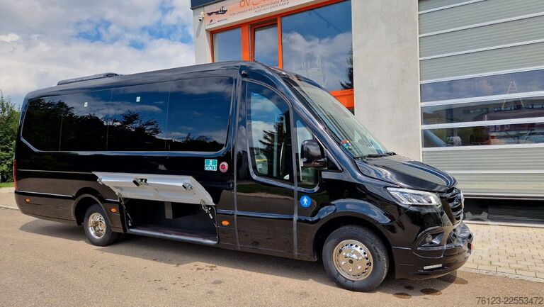 Minibus MERCEDES-BENZ 519 Sunset S 4 Ferqui Chasis 907 Vorlauffahrzeug