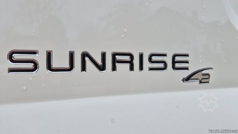 Minibus IVECO Daily 70 Ferqui Sunrise 34 Plätze COC