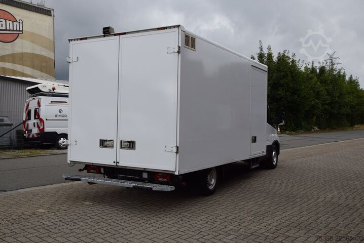Transporter mit Koffer Iveco Daily  35 S18 Koffer Automatik ACC Luftfederung