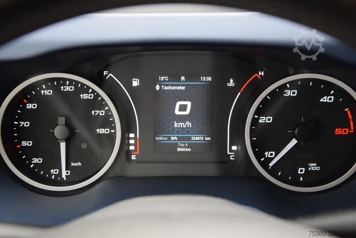 Box van Iveco Daily  35 S18 Koffer Automatik ACC Luftfederung