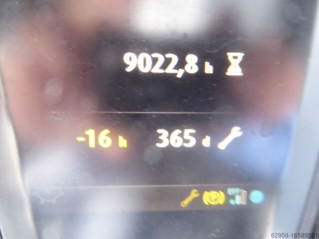 Electric 3-wheel forklift Linde E16P-02