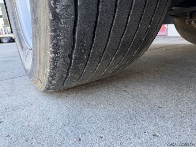 Nutzfahrzeug  18 t  18 t Tandemkipper- Tieflader, Aufsatzbordwände