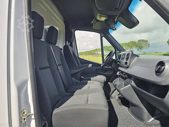 Kühlkastenwagen MERCEDES-BENZ SPRINTER 516 Koelwagen Automaat!