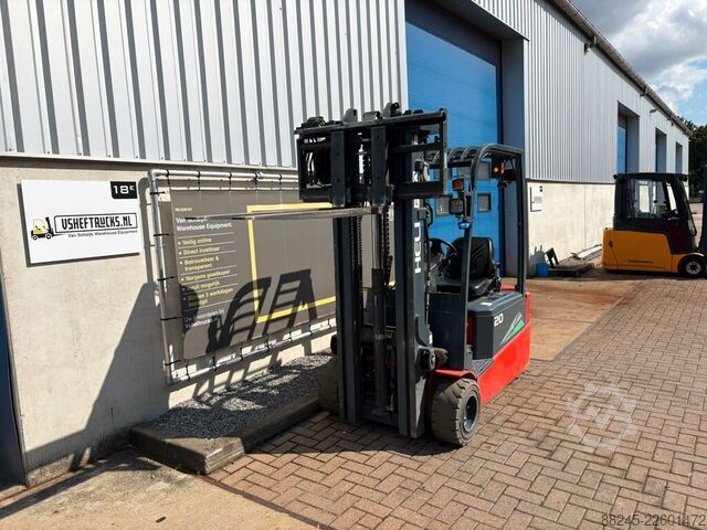 VS-22997 Elektrischer Dreifachmast-Gabelstapler Heli 2 Tonnen HELI CPD20SO