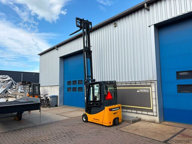VS-22983 elektrischer Triplex-Gabelstapler Jungheinrich EGFG220 JUNGHEINRICH EGFG220