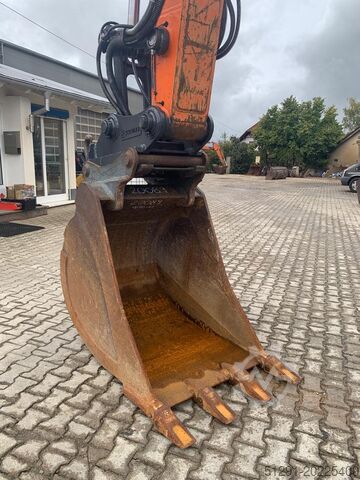 EXCAVATOR DOOSAN DX235LCR-5