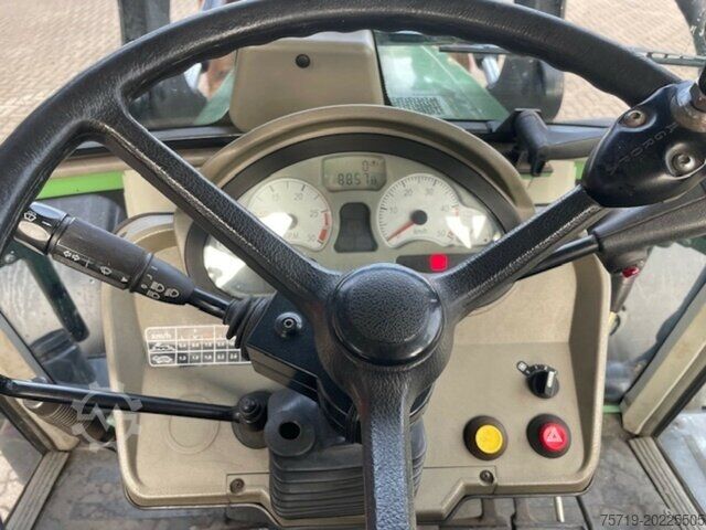 Tractor Fendt 309 mit Frontlader