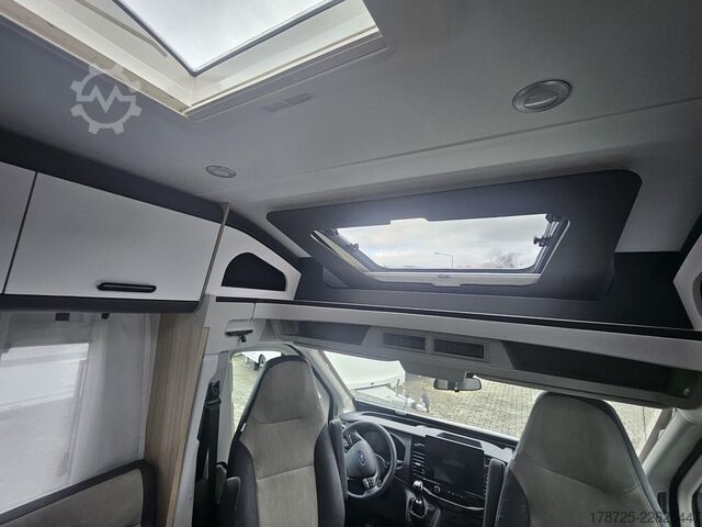 Teilintegriertes Wohnmobil Sun Living C 70DL 26 X-Tra in Grau Ford 165 PS