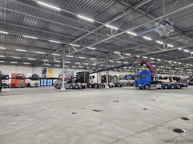 Loading platform Scania G490 8x4*4 / HMF 5020 + JIB