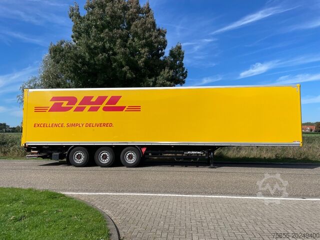 Box body Kögel SKH24 2T d'Hollandia Lift / Lift-Axle / NL Trai...