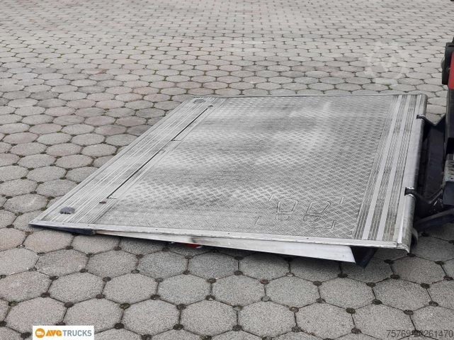 Kühlkoffer-LKW MERCEDES-BENZ 1842 L ACTROS Kühlkoffer LBW Liege AHK