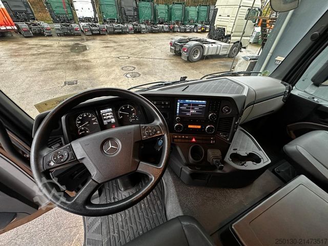 Viehtransporter LKW MERCEDES-BENZ Antos 1833L 1.Stock Finkl Viehwagen Klima 34m³