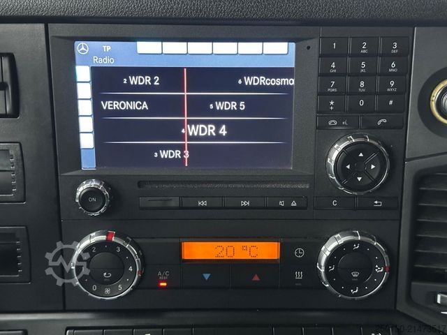 Viehtransporter LKW MERCEDES-BENZ Antos 1833L 1.Stock Finkl Viehwagen Klima 34m³