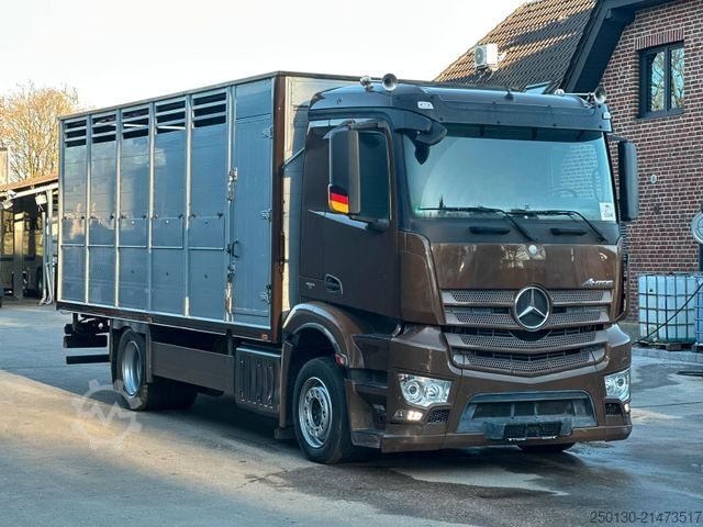 Viehtransporter LKW MERCEDES-BENZ Antos 1833L 1.Stock Finkl Viehwagen Klima 34m³