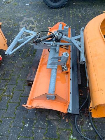 Sonstige MULTICAR Multicar Schneepflug