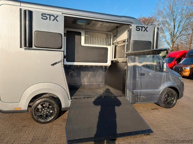 Viehtransporter MERCEDES-BENZ STX Sprinter  3.500KG  Haras Hengste