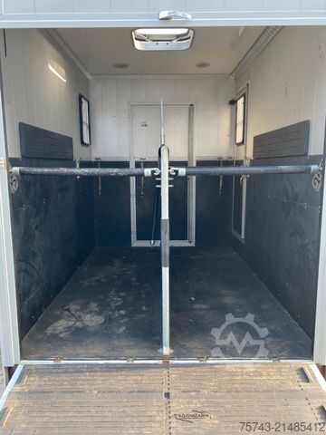 Horse transport trailer BÖCKMANN 2 Pferdeanhänger Alukoffer/Sattelkammer.