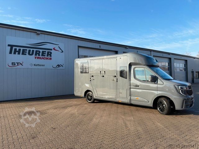 Livestock transporter RENAULT Master STX 5 Sitzer Haras ex. Lang Automatik
